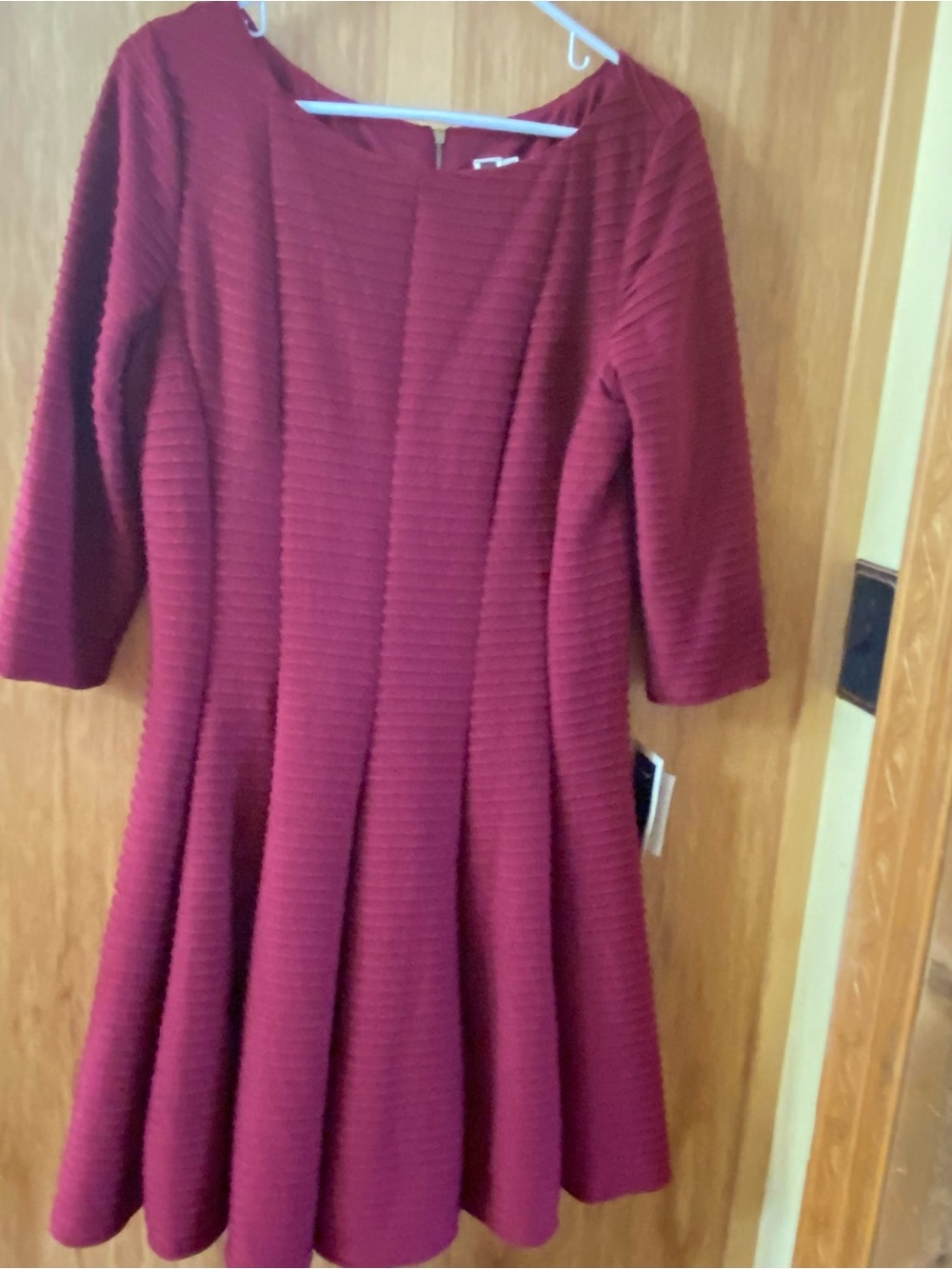NWT Julian Taylor garnet color 3/4 length sleeves,fully lined,flared skirt